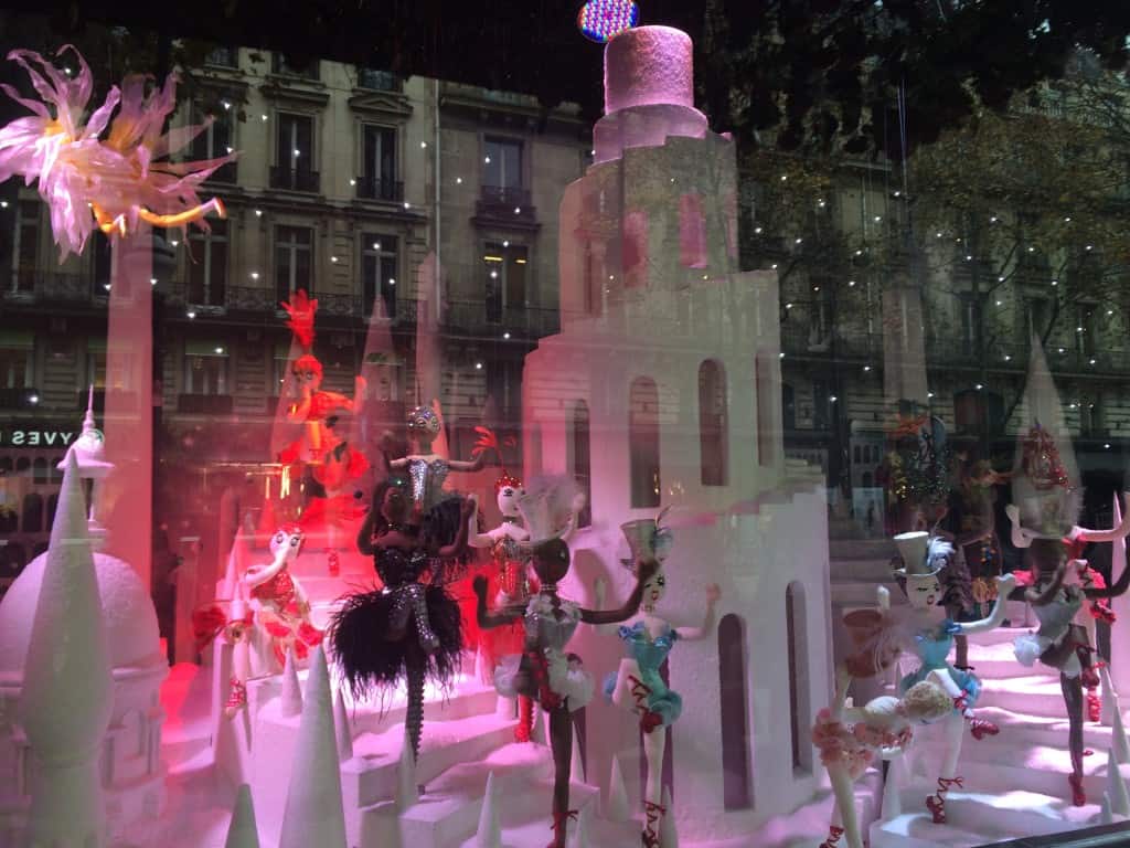 Printemps window display 