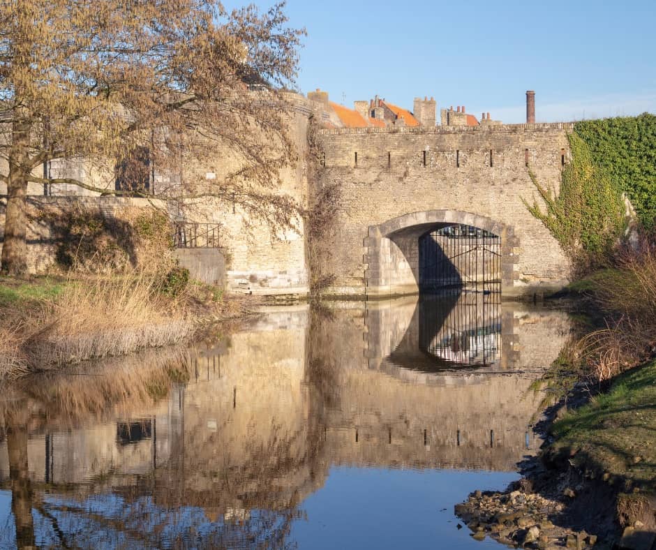 The Ramparts, Bergues 