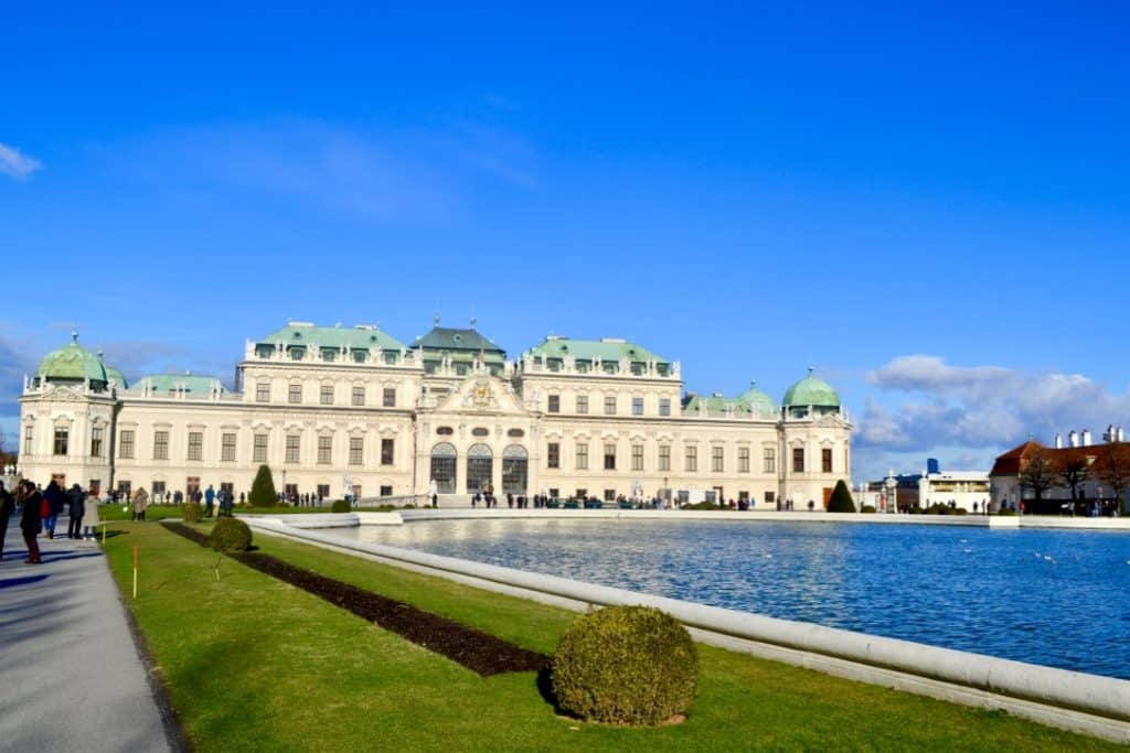 reasons to visit Vienna 