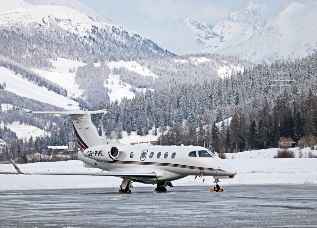 Top 7 Vacation Destinations This Autumn for private jets 