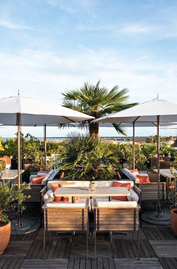 Five Best Rooftop Bars in Charleston