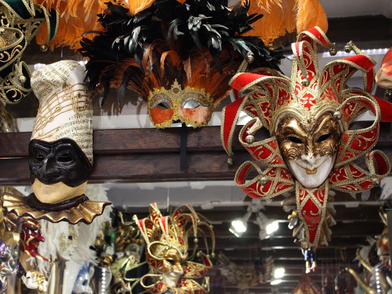 Venetian masks 