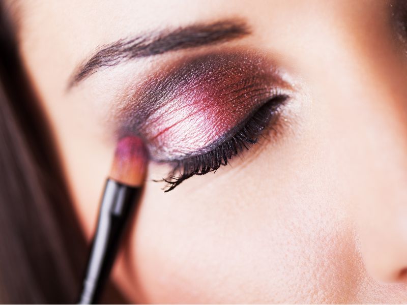 twelve tips for perfectly applied eye shadow