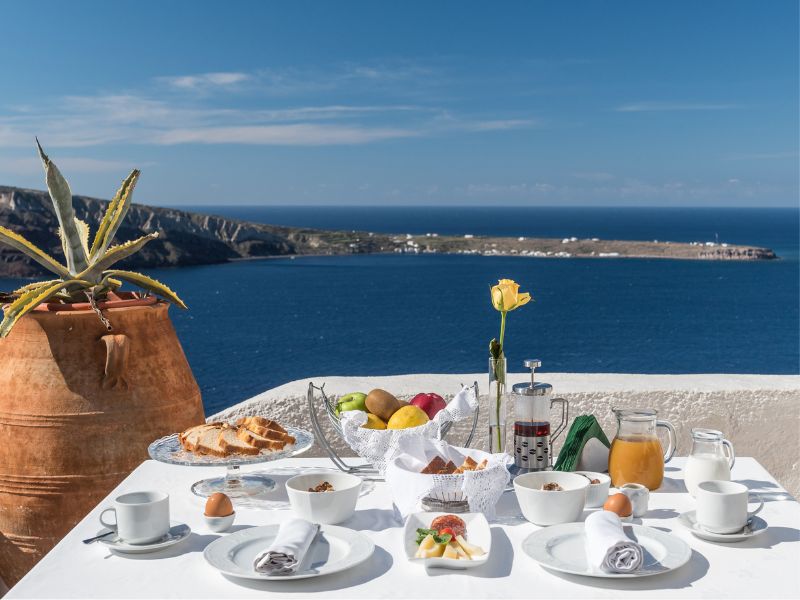 Fanari Villas Awarded Best Luxury Scenic View Hotel in Oia