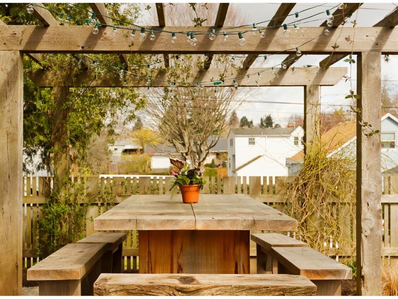 Maximizing Space: Small Yard Solutions by Deck Experts