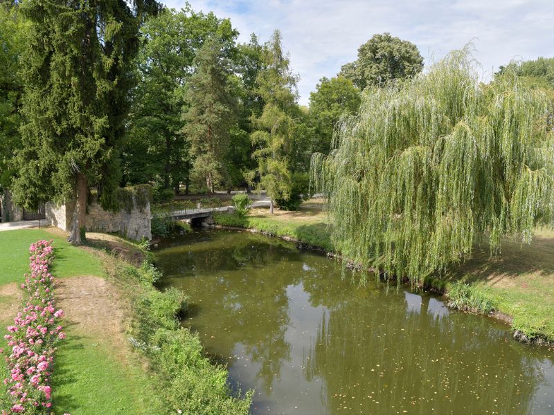 A Luxury Getaway in the Heart of Burgundy 