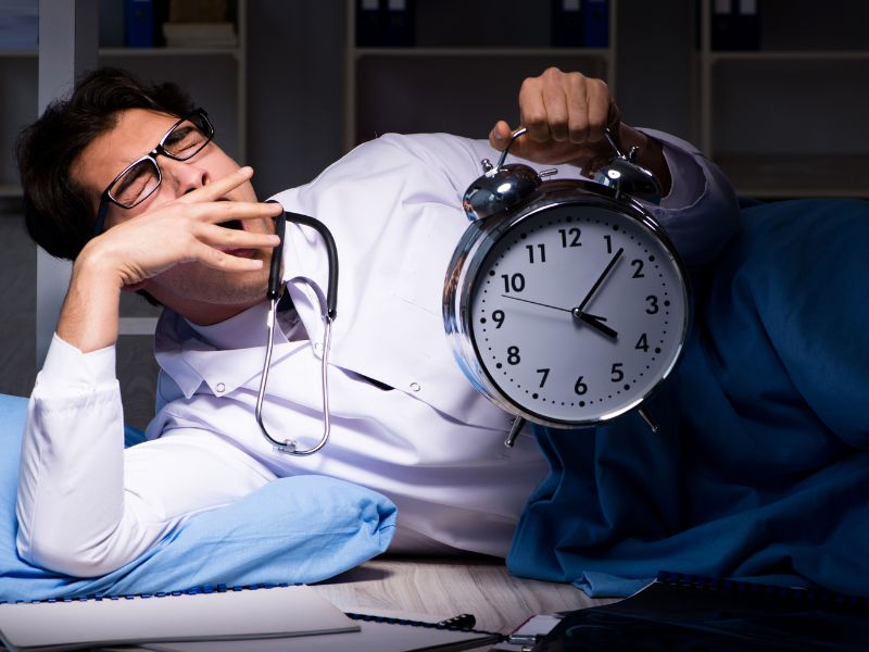 How to Prepare Yourself for Working a Night Shift