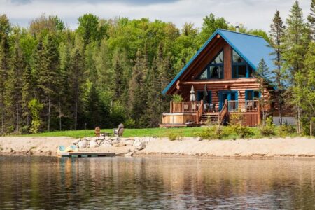 Ten Benefits of Owning a Lakeside Cabin