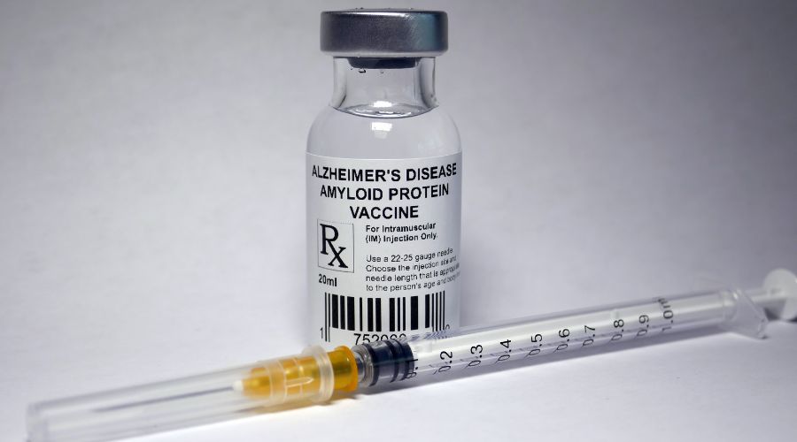 A vaccine is under development in the latest Alzheimer’s Research News