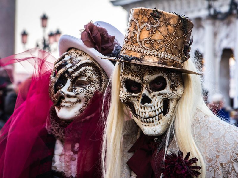 Ten Best Places to Visit for Halloween: Spooktacular Destinations