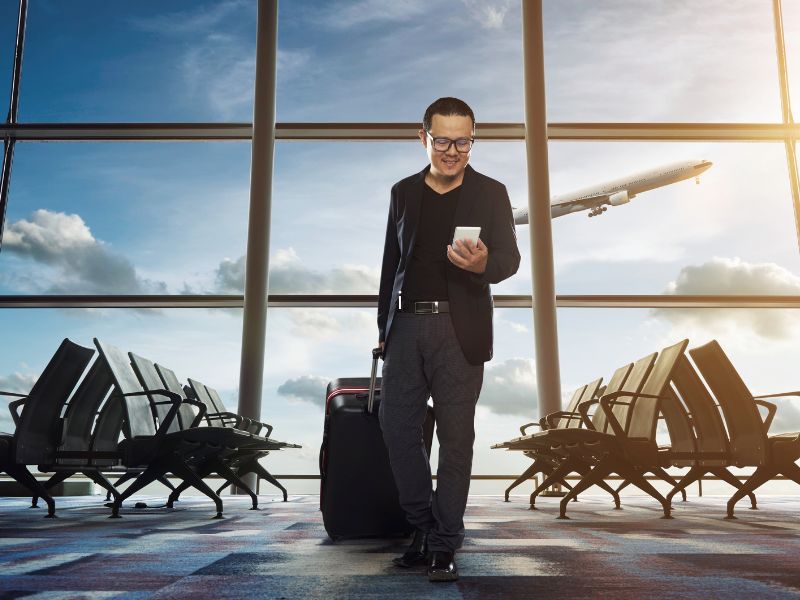 Wardrobe Staples Every Modern Man Needs for Travel