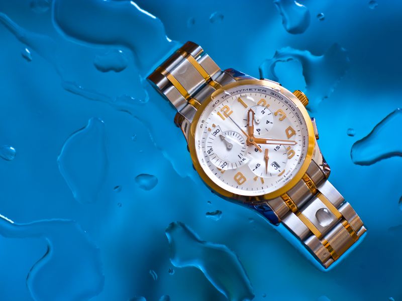 5 Must-Know Factors Before Purchasing a High-End Watch