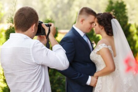 Finding the Right Photography Style for Your Wedding