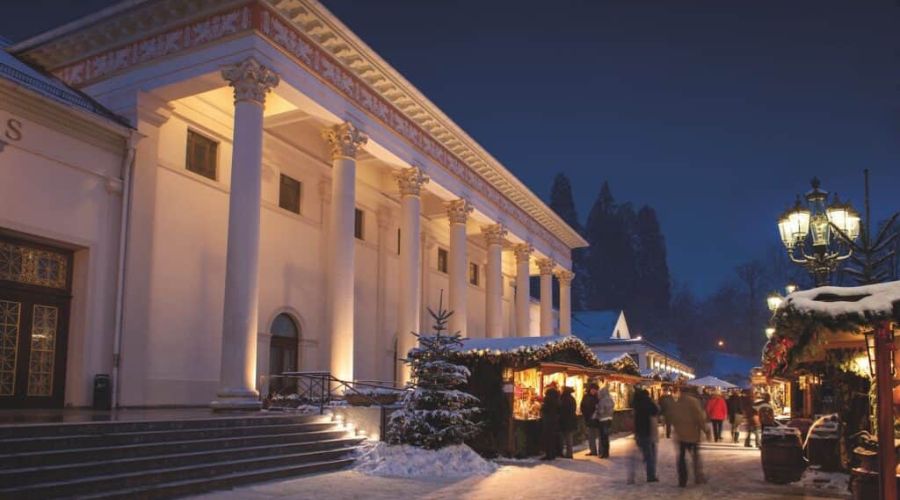 The beautiful walkways of the Baden-Baden Christmas Market 