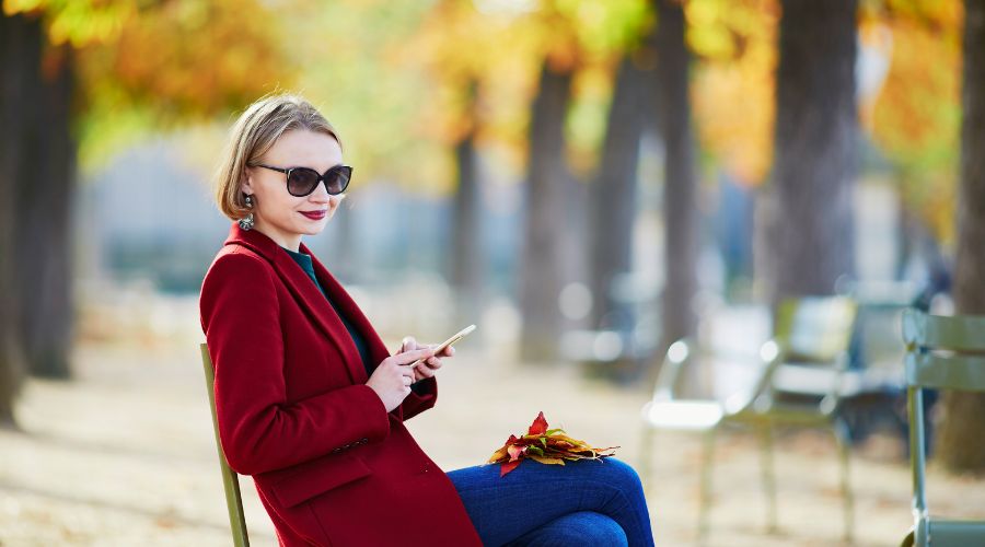 Confident Parisian woman 