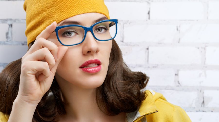 6 Eyewear Trends Every Glasses Wearer Should Know About