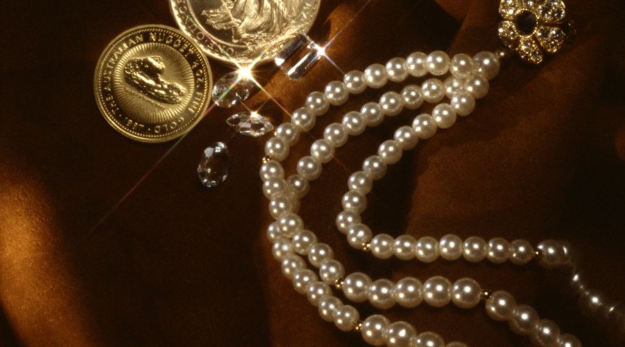 Unlocking the Secrets of Jewelry & Coin