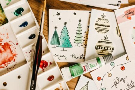 Creative crafts to make Christmas more magical