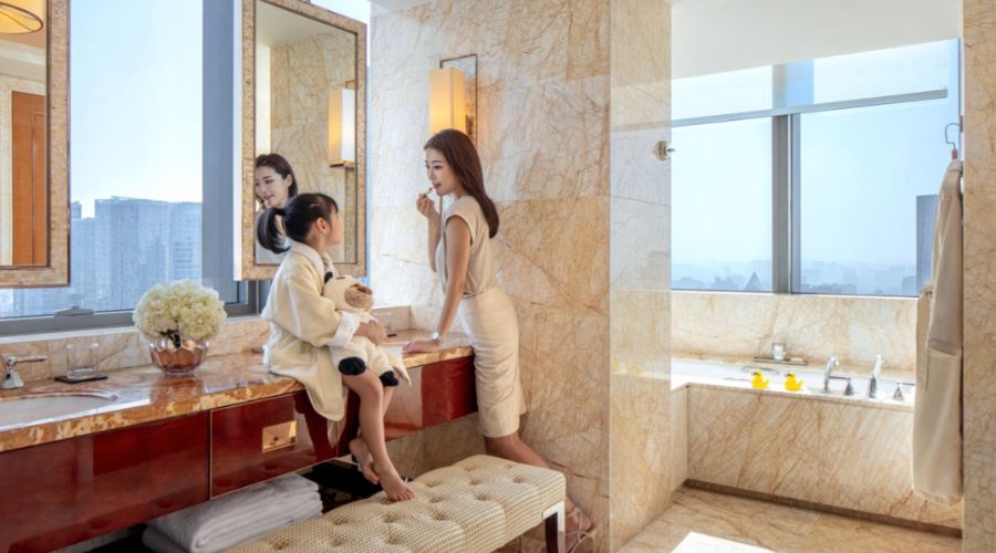 Luxury Bathroom at the Ritz Carlton, Chen