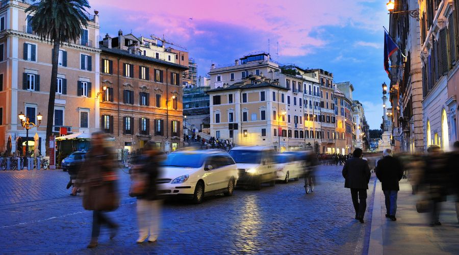 What To Know When Traveling To Italy - Driving Rules