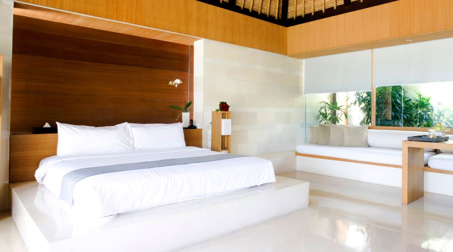 Modern bedroom with king mattress