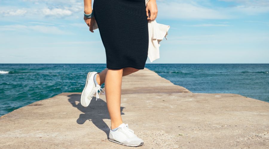 Your Quick Guide to Buy Ladies Sneakers - Know your perfect fit