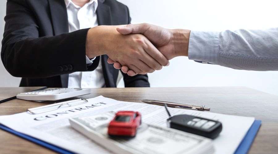 How to Prepare Your Finances for a First-Time Car Purchase